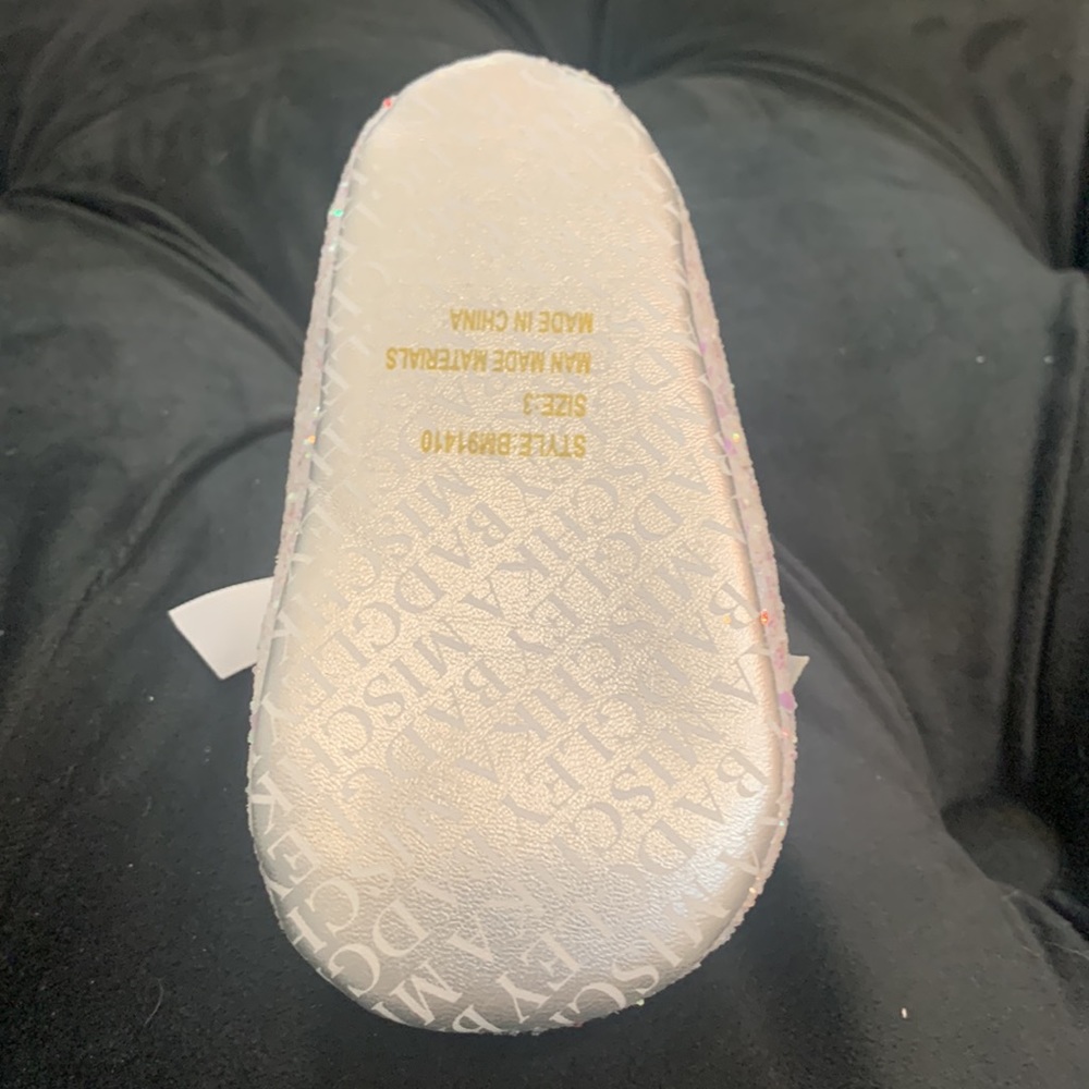 Badgley Mischka - White Glitter Ballet Infant Girls Shoes - Size 3 - New in Box - Picture 14 of 16